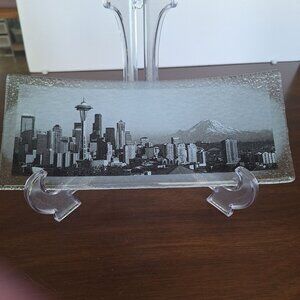 2007 JONES GLASSWORKS SEATTLE, WA SPACE NEEDLE FUSED ART GLASS 12" X 5"